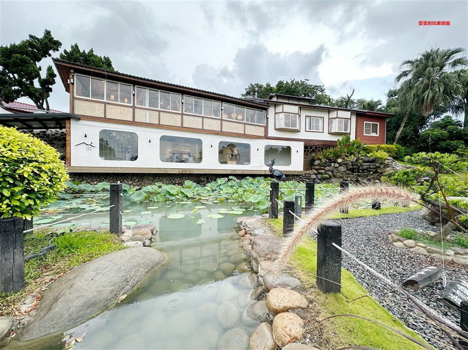 苗栗三灣。山上村Hill cafe，超美日式庭院造景，搭配榻榻米王座，讓人彷彿置身在日本 @雯雯的玩樂地圖