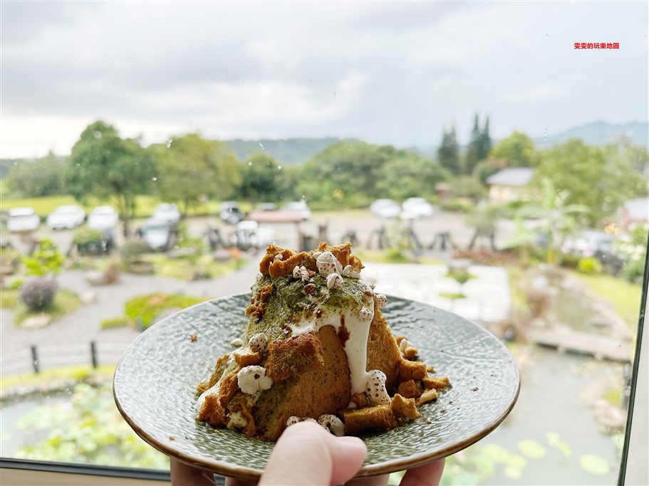 苗栗三灣。山上村Hill cafe，超美日式庭院造景，搭配榻榻米王座，讓人彷彿置身在日本 @雯雯的玩樂地圖