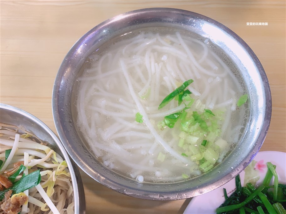 桃園中壢。好鮮屋米粉湯,中壢觀光夜市內米粉湯分店 @雯雯的玩樂地圖