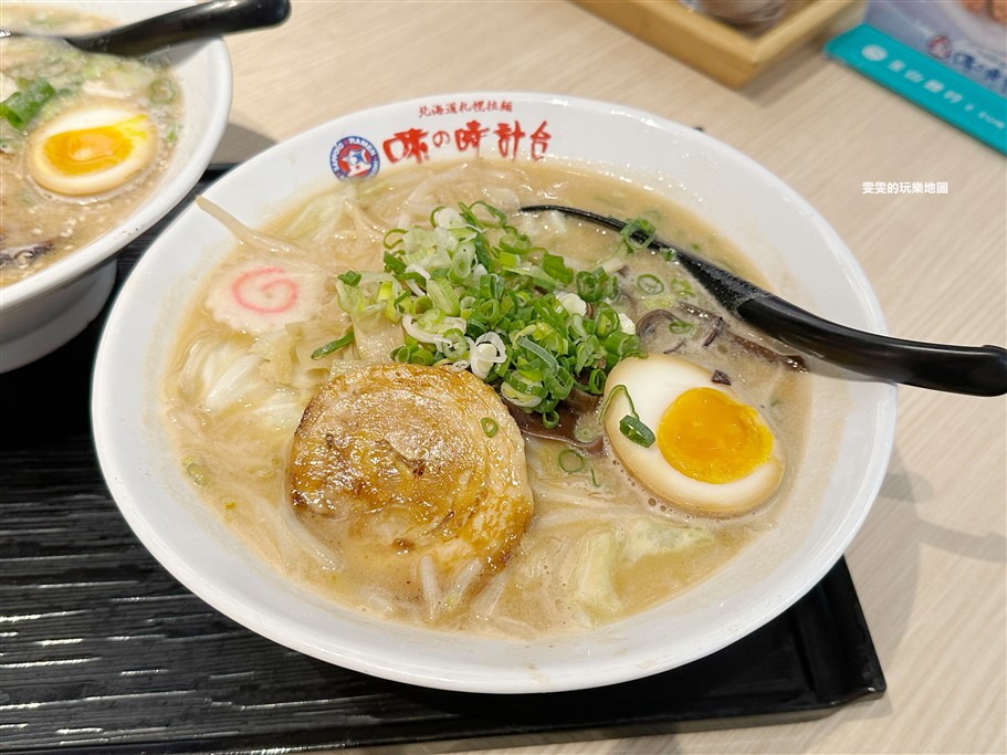 桃園中壢。味の時計台,來自日本北海道札幌的日本拉麵店 @雯雯的玩樂地圖