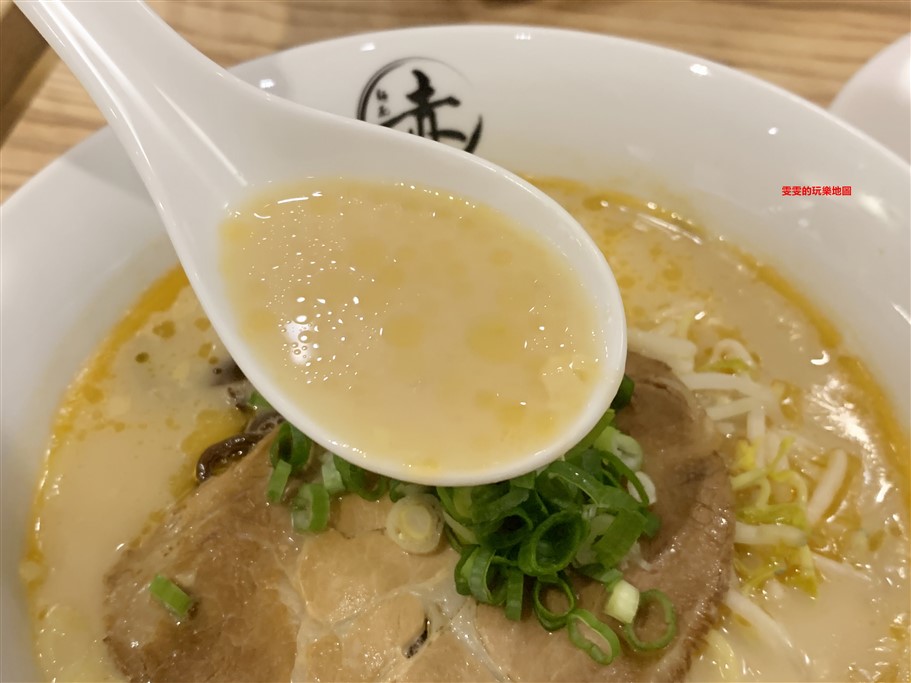 桃園中壢。赤麵廠レッドラーメン中壢店，深夜食堂，關東煮+拉麵，拉麵還有免費續加的服務 @雯雯的玩樂地圖