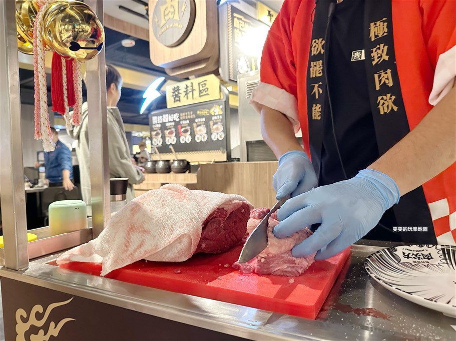 桃園中壢。肉次方燒肉放題中壢元化店,王品集團旗下品牌,燒肉放題吃到飽,最低$598起 @雯雯的玩樂地圖