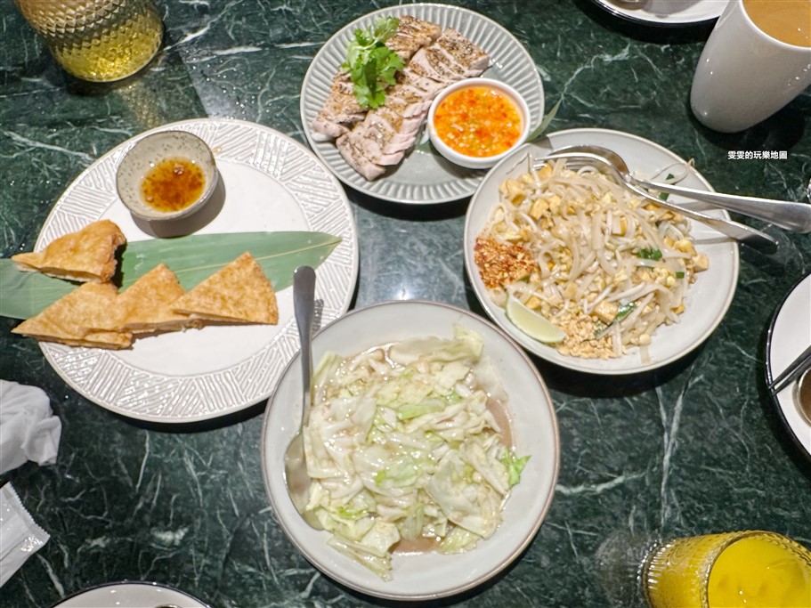 桃園多人聚餐精選餐廳。父親節、母親節、家族聚會、同學會、公司同事聚會，通通都很適合啊~ @雯雯的玩樂地圖