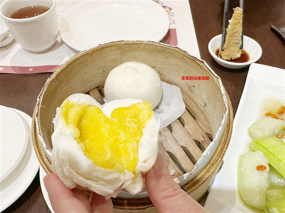 桃園。福容飯店桃園店福粵樓，櫻桃片皮鴨一鴨五吃，還有多樣化選擇的港式點心、江浙料理 @雯雯的玩樂地圖
