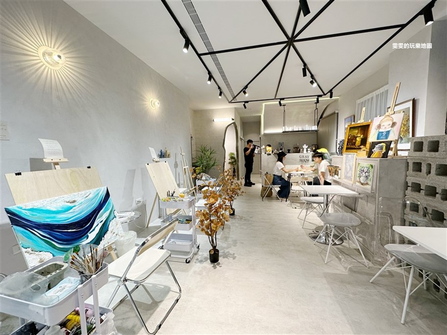 桃園中壢。GrayRoom灰房間｜畫畫咖啡廳,畫室結合咖啡廳 @雯雯的玩樂地圖