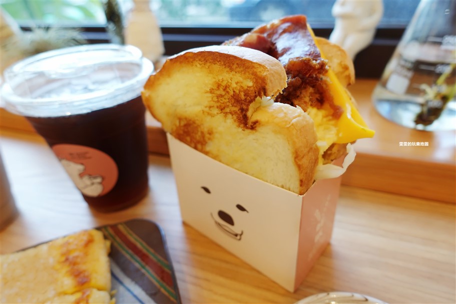 桃園中壢。好貳咖啡 x 熊空茶作，好咖的姐妹店，以早午餐為主，主打特色創意餐點 @雯雯的玩樂地圖