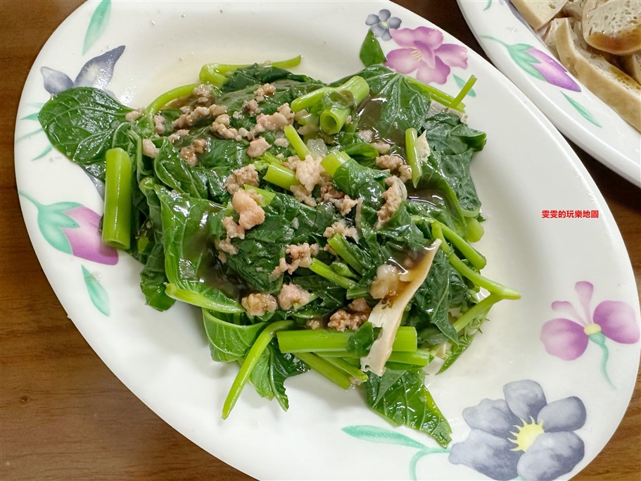 南投。阿財意麵，在地人也推薦，價格非常便宜，通通都是銅板價 @雯雯的玩樂地圖