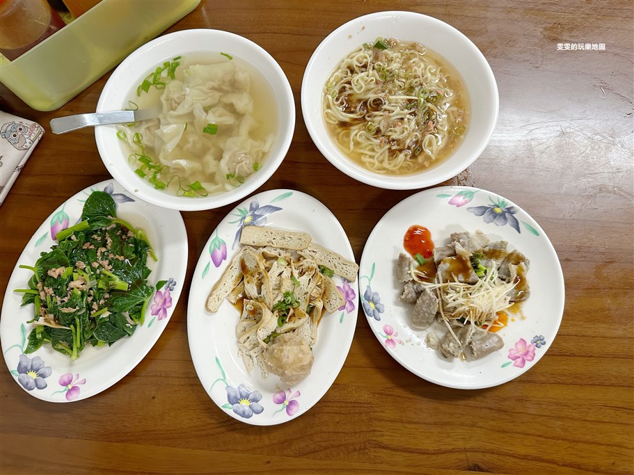桃園火鍋懶人包整理。單點、吃到飽鍋物,火鍋控的你不要錯過啦 @雯雯的玩樂地圖