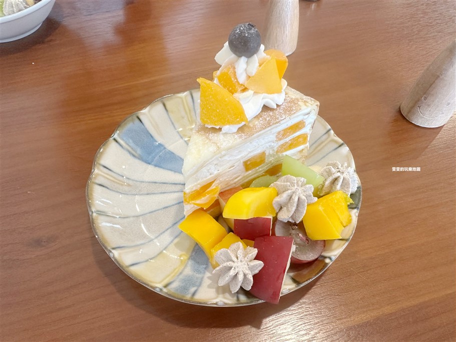 新竹湖口。K.W. GARDEN，鄰近湖口火車站的溫馨咖啡廳，提供自家烘焙咖啡、飲品及各式手作甜點 @雯雯的玩樂地圖