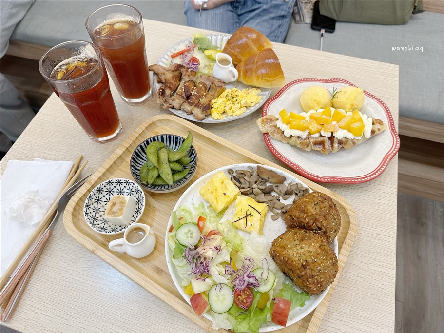 [桃園中壢]Daily日式咖哩蛋包飯專門店~原來我家附近就有可愛雜誌風的小店/中壢美食/內壢美食/內壢工業區(結束營業) @雯雯的玩樂地圖