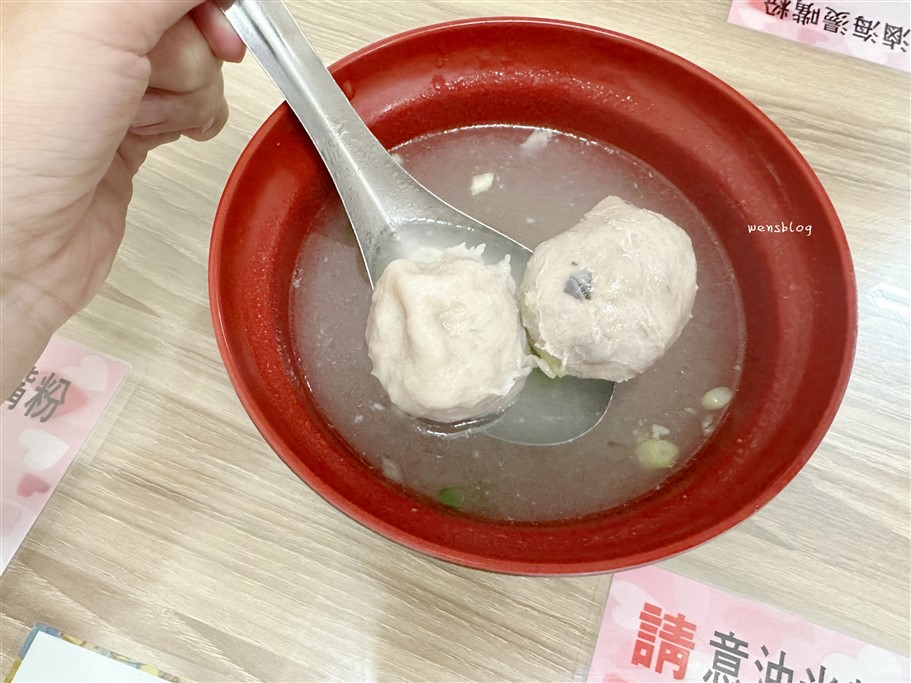 苗栗竹南。香香意麵，在地排隊美食，樸實無華的美味深受在地人的喜愛 @雯雯的玩樂地圖