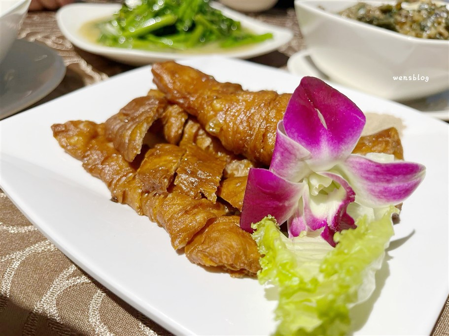 桃園。麻瓜煮味，經營超過20年的在地老店，以創意川菜聞名 @雯雯的玩樂地圖