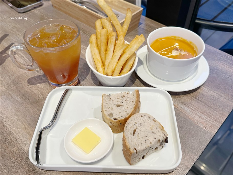 桃園大園。ANGLE 371西餐廳，藏身在青埔商旅內，環境優美、用餐氣氛佳 @雯雯的玩樂地圖