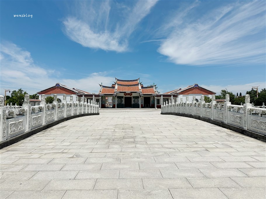 苗栗後龍。英才書院，古色古鄉的懷舊書堂，還能現場租借古裝來個外拍 @雯雯的玩樂地圖