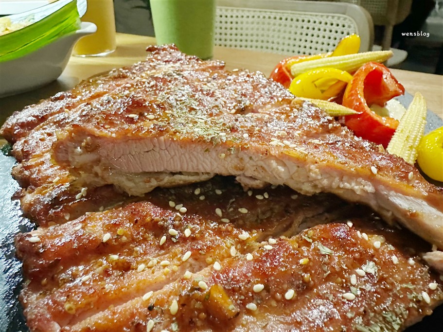 桃園中壢。泰嶼Thai-island Bistro餐酒館泰式料理，鄰近中原大學，近期新開幕超美、氣氛超好餐酒館 @雯雯的玩樂地圖