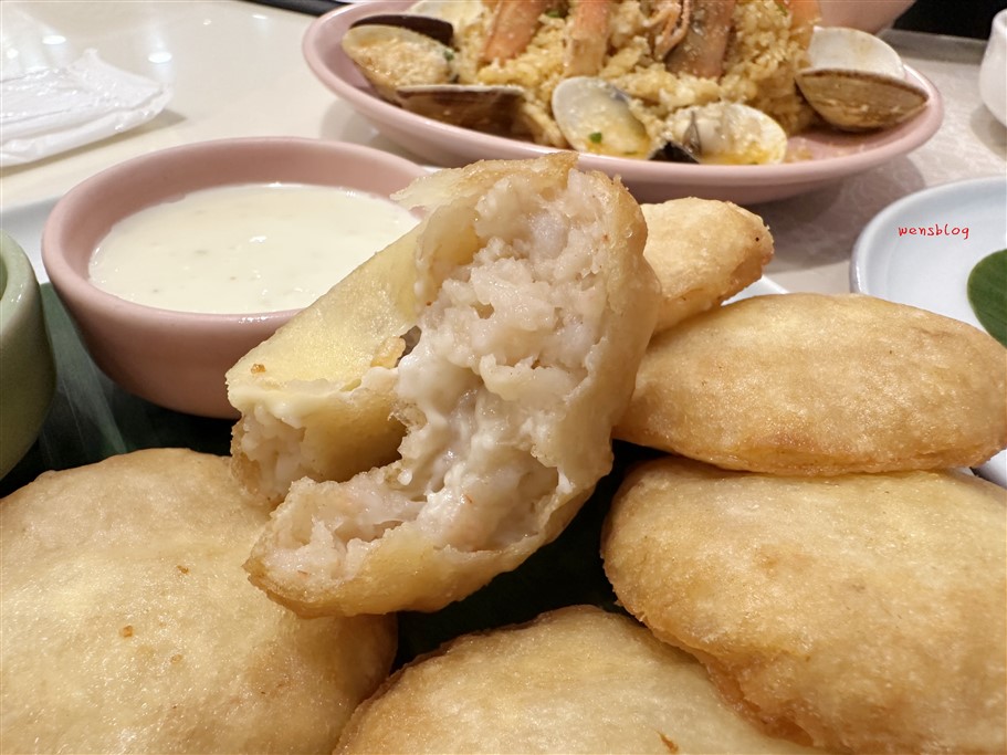 桃園中壢。Lady nara曼谷新泰式料理桃園中壢SOGO店,曼谷最強網美餐廳,以泰式手法融合各國特色料理 @雯雯的玩樂地圖