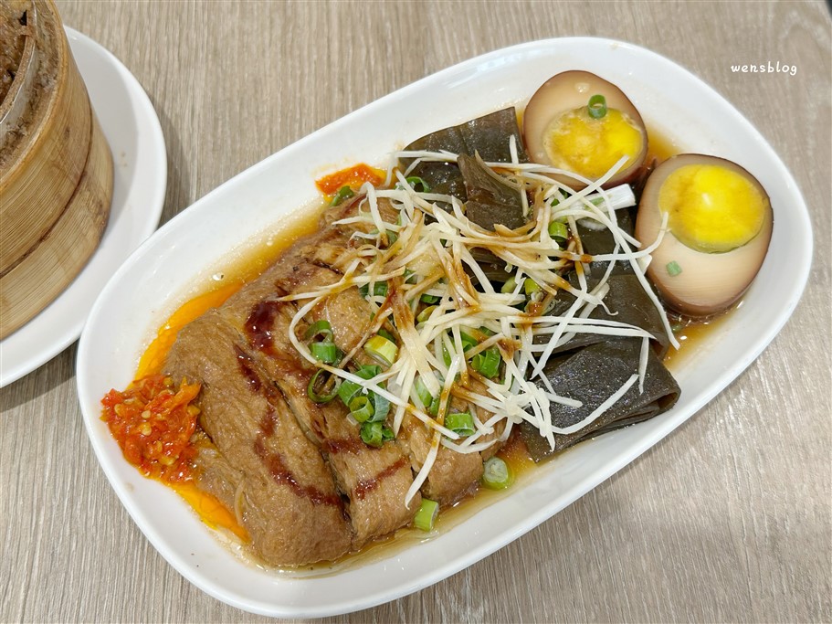 新竹竹北。唐草園精緻麵食，台灣米其林2025必比登推薦，蒸餃、粉蒸排骨都是招牌必點 @雯雯的玩樂地圖