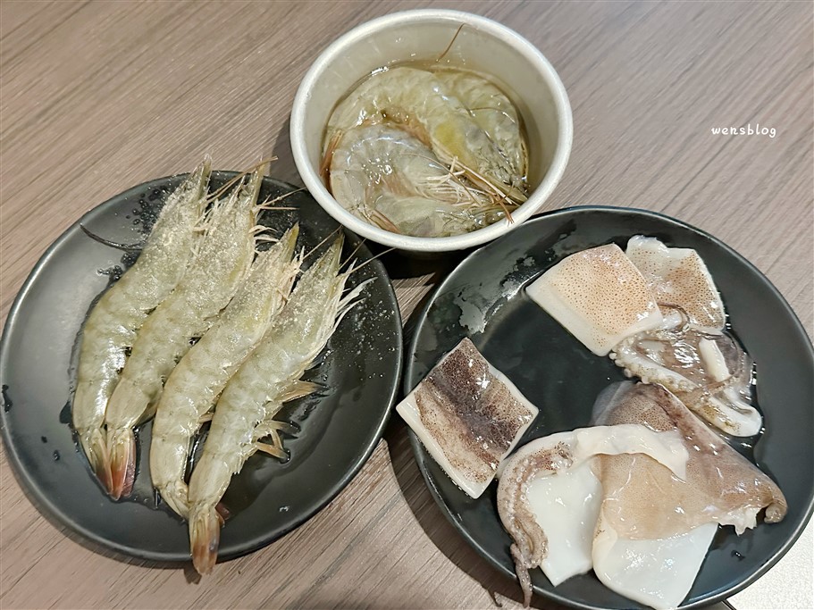 桃園平鎮。炙高無上炭火燒肉中壢店，燒肉吃到飽，739元起不收服務費 @雯雯的玩樂地圖
