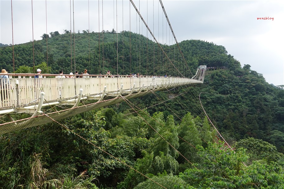 嘉義梅山。太平雲梯，全台最高海拔景觀吊橋，感受與天空最近的距離 @雯雯的玩樂地圖