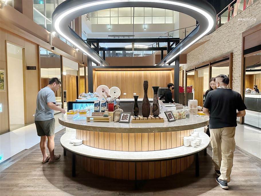 桃園大園。喜來登酒店優廚西餐廳，提供跨國界料理，五星級主廚融合西式料理與異國風味吃到飽 @雯雯的玩樂地圖