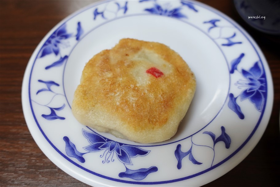 南投。梅園餡餅粥,中興新村老字號店家,用餐時段人潮滿滿 @雯雯的玩樂地圖 南投。梅園餡餅粥,中興新村老字號店家,用餐時段人潮滿滿 @雯雯的玩樂地圖