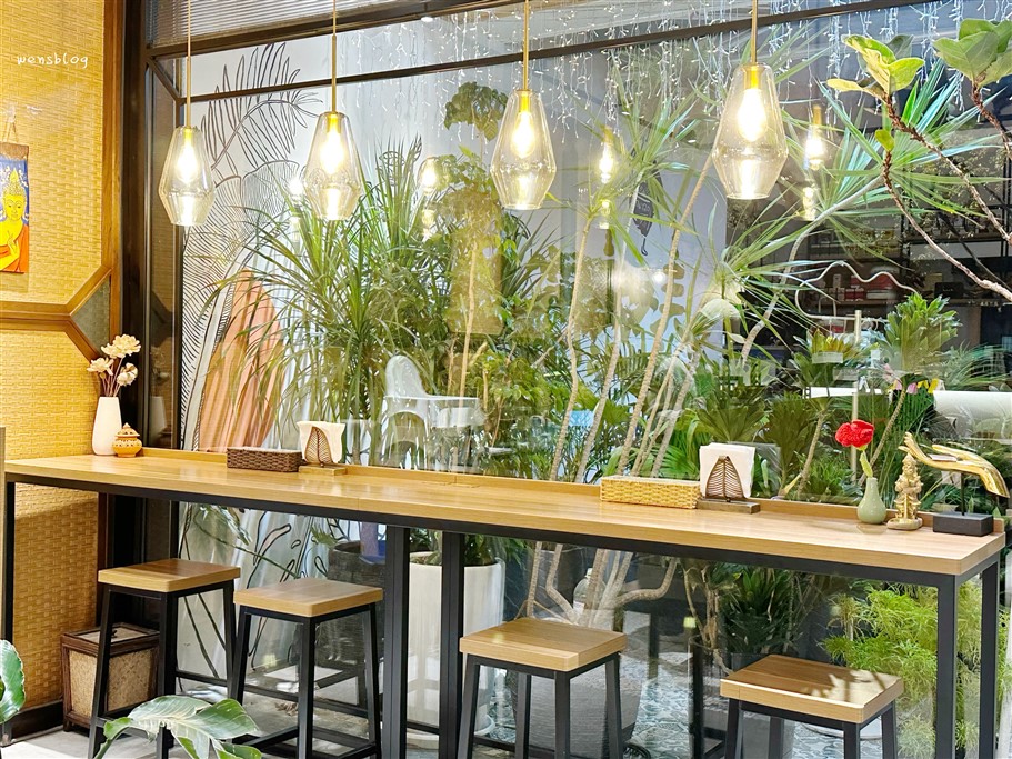 桃園中壢。傣傣ㄉㄞˇㄉㄞˇ,超級網美系裝潢泰式料理店,口味一點也不馬虎 @雯雯的玩樂地圖 桃園中壢。傣傣ㄉㄞˇㄉㄞˇ,超級網美系裝潢泰式料理店,口味一點也不馬虎 @雯雯的玩樂地圖