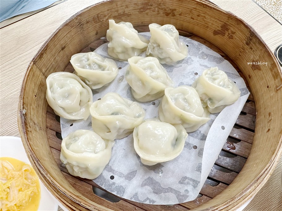 南投。梅園餡餅粥，中興新村老字號店家，用餐時段人潮滿滿 @雯雯的玩樂地圖