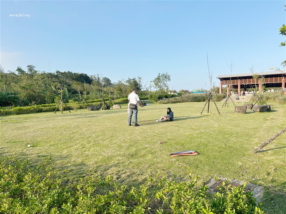 新北萬里。大鵬足湯公園，北部也能就近體驗泡足湯、煮溫泉蛋的樂趣 @雯雯的玩樂地圖