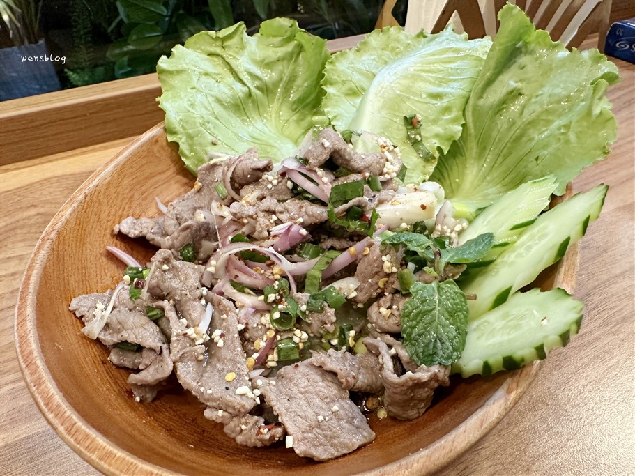 桃園中壢。傣傣ㄉㄞˇㄉㄞˇ,超級網美系裝潢泰式料理店，口味一點也不馬虎 @雯雯的玩樂地圖