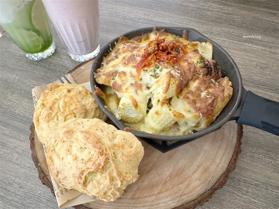 桃園中壢。Engolili 英格莉莉中壢大江店，大江新開幕~主打英式早午餐輕食、甜品 @雯雯的玩樂地圖