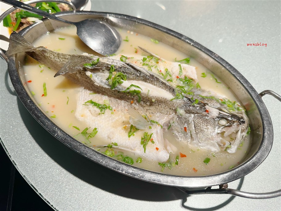 桃園平鎮。七彩雲南金陵門市,多樣化選擇,不管是2人或是小家庭來用餐都很適合 @雯雯的玩樂地圖 桃園平鎮。七彩雲南金陵門市,多樣化選擇,不管是2人或是小家庭來用餐都很適合 @雯雯的玩樂地圖