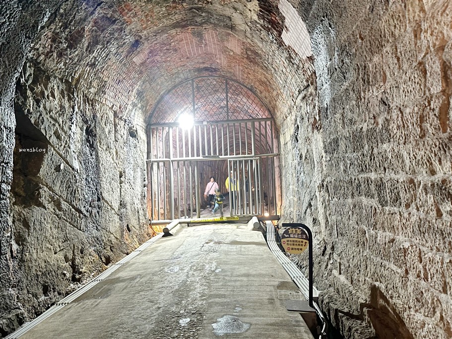 基隆安樂。劉銘傳隧道,台灣第一條鐵路專用隧道,也是目前全台唯一僅存的清代鐵路隧道 @雯雯的玩樂地圖 基隆安樂。劉銘傳隧道,台灣第一條鐵路專用隧道,也是目前全台唯一僅存的清代鐵路隧道 @雯雯的玩樂地圖