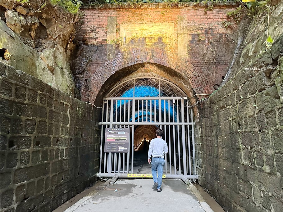 基隆安樂。劉銘傳隧道,台灣第一條鐵路專用隧道,也是目前全台唯一僅存的清代鐵路隧道 @雯雯的玩樂地圖 基隆安樂。劉銘傳隧道,台灣第一條鐵路專用隧道,也是目前全台唯一僅存的清代鐵路隧道 @雯雯的玩樂地圖