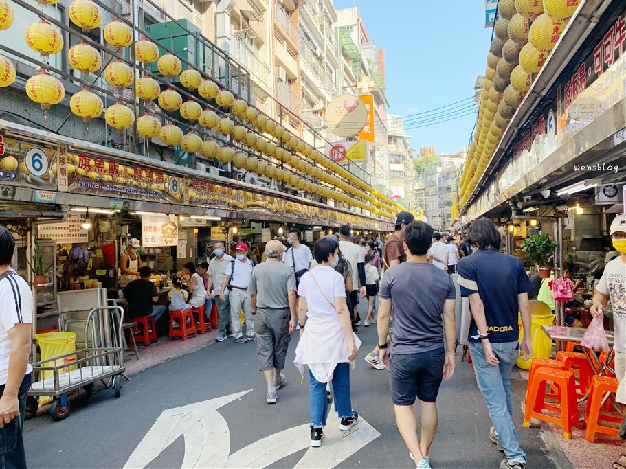 基隆仁愛。基隆廟口夜市，廟口美食這樣吃，嘴巴停不下來只能一直吃 @雯雯的玩樂地圖