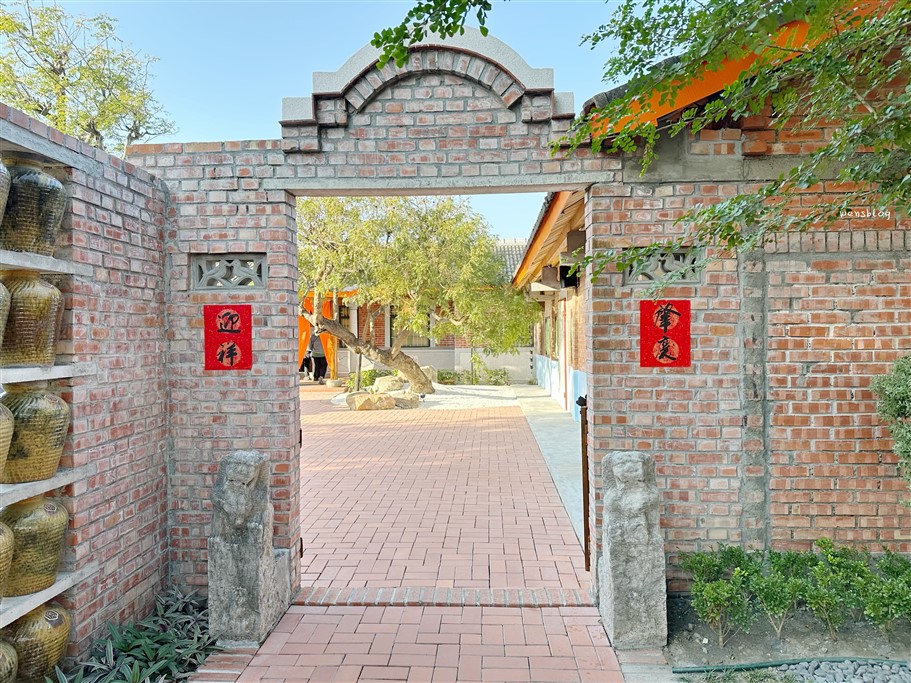 雲林虎尾。虎珍堂森之院｜雲林地瓜糕點專賣，百年老宅大變身，古色古香的三合院結合日式庭院造景 @雯雯的玩樂地圖