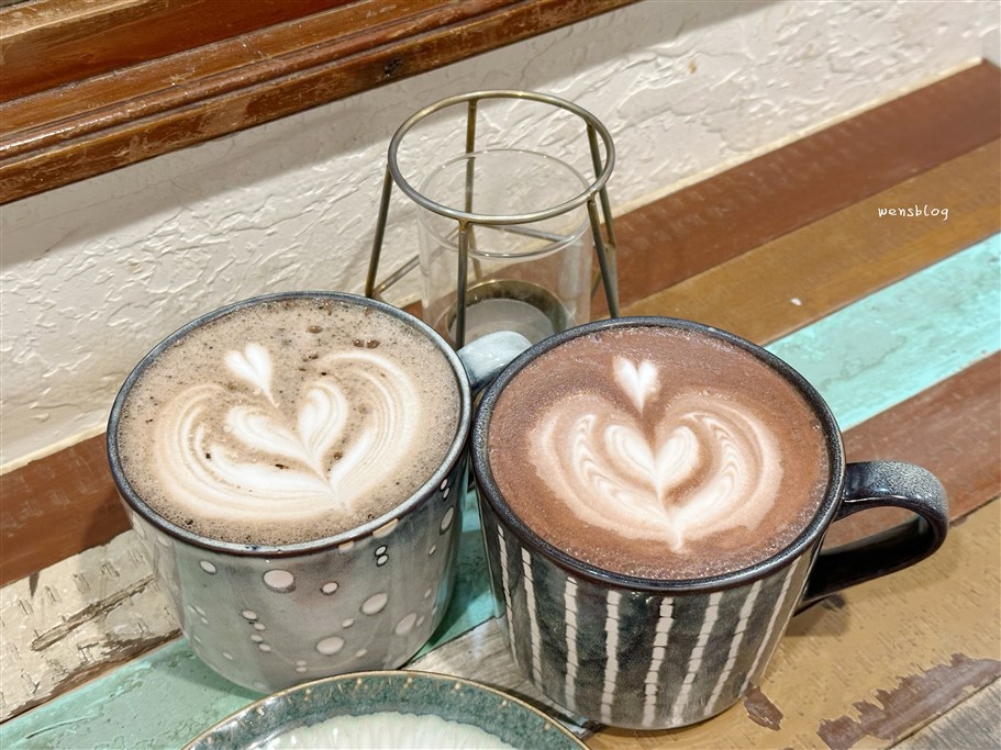 桃園中壢。拾午gather delicious，隱藏巷弄中，復古老宅咖啡廳 @雯雯的玩樂地圖