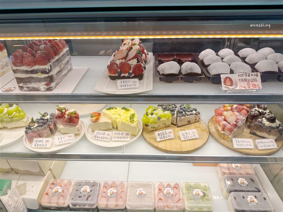 桃園中壢。 良以日，提供減糖甜點，吃起來完全沒有負擔感 @雯雯的玩樂地圖