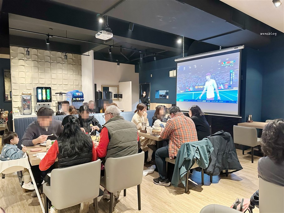 桃園中壢。慕特牛排中原店，新開幕~品質佳、肉質軟嫩多汁，薯條還可以無限續 @雯雯的玩樂地圖