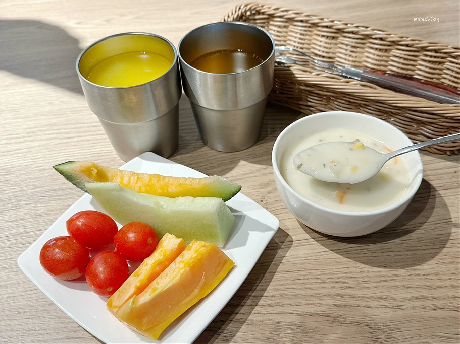 桃園中壢。慕特牛排中原店,新開幕~品質佳、肉質軟嫩多汁,薯條還可以無限續 @雯雯的玩樂地圖 桃園中壢。慕特牛排中原店,新開幕~品質佳、肉質軟嫩多汁,薯條還可以無限續 @雯雯的玩樂地圖