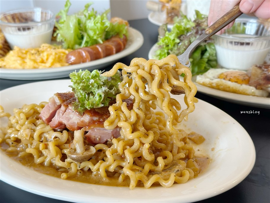 桃園。肉球尼尼Meatball Nini，大份量早午餐，份量十足超有飽足感 @雯雯的玩樂地圖