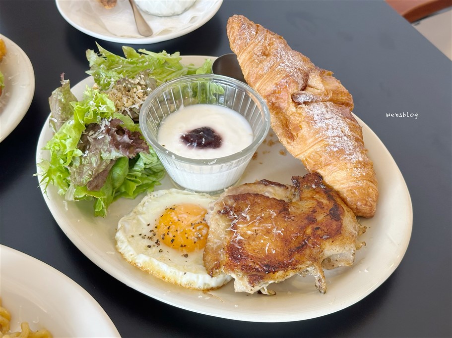桃園。肉球尼尼Meatball Nini，大份量早午餐，份量十足超有飽足感 @雯雯的玩樂地圖