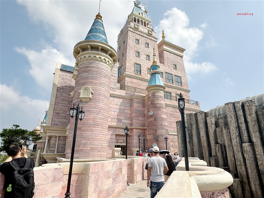 嘉義大林。歐樂沃築夢城堡，有著台版粉紅迪士尼之稱號，以巧克力為主題 @雯雯的玩樂地圖