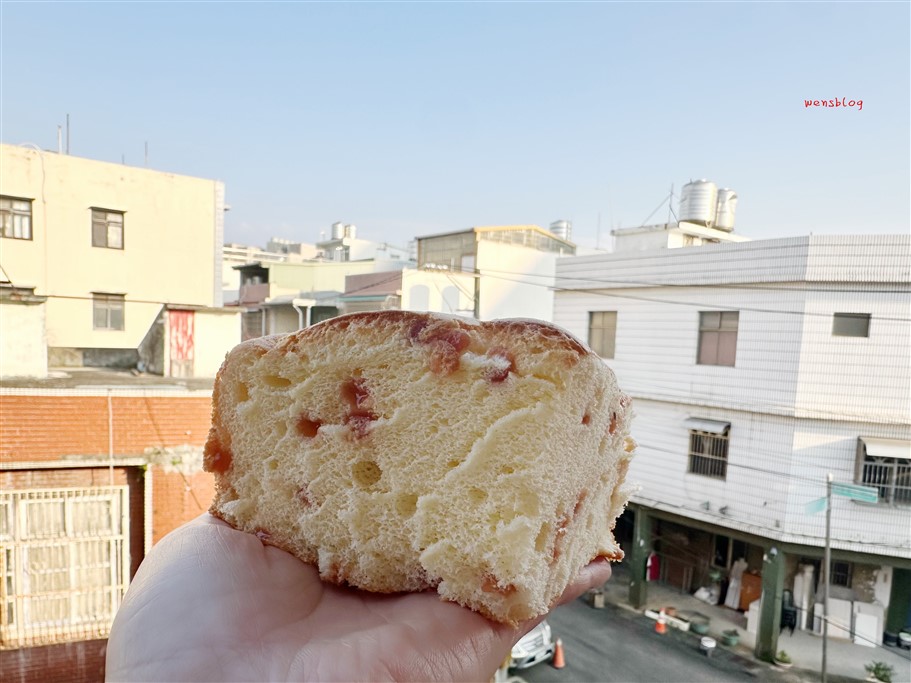 新竹竹北。春上布丁蛋糕竹北文興總店，令人懷念的古早味傳統蛋糕 @雯雯的玩樂地圖