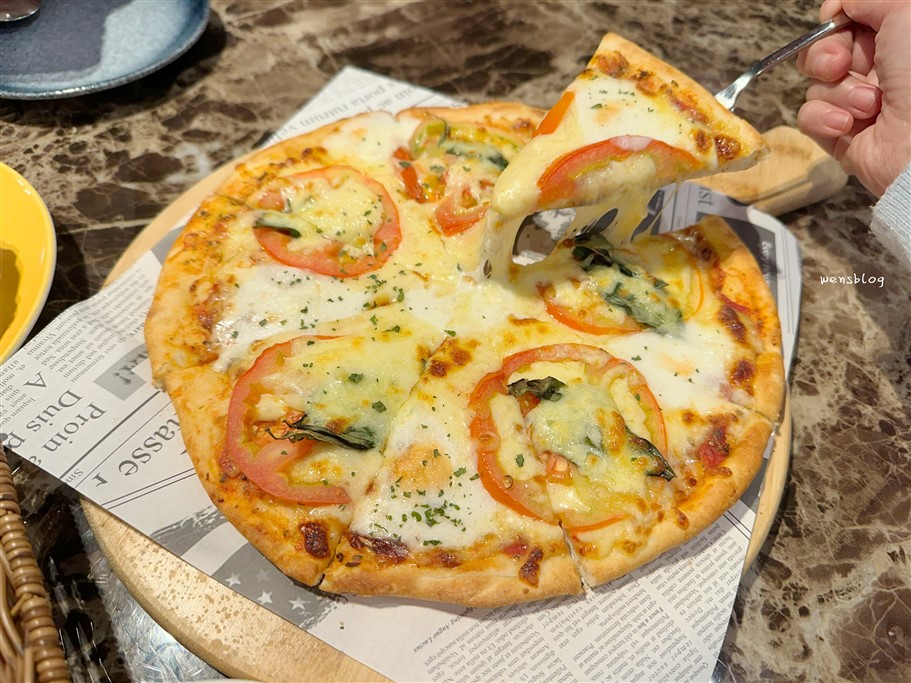 桃園中壢。托斯卡尼尼義大利餐廳中壢大時鐘店，新開幕~中壢約會聚餐新選擇 @雯雯的玩樂地圖