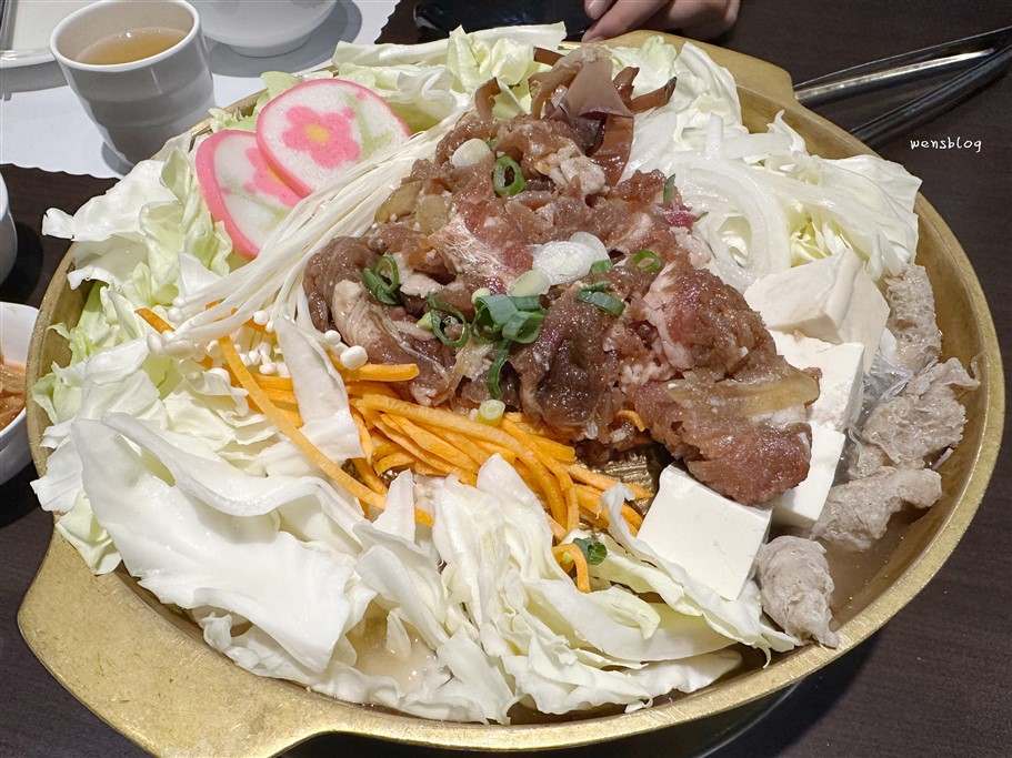 彰化員林。順子韓食泡菜，以韓式家常菜和自家泡菜為主打，小菜可以免費無限續 @雯雯的玩樂地圖