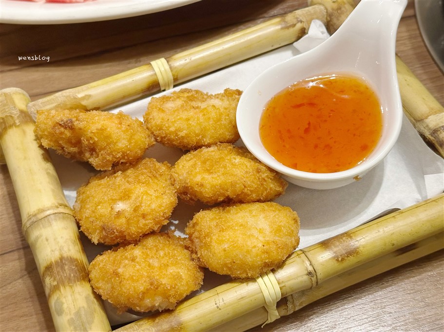 桃園。泰滾Rolling Thai 泰式火鍋,讓人彷彿置身南洋中的都市叢林 @雯雯的玩樂地圖