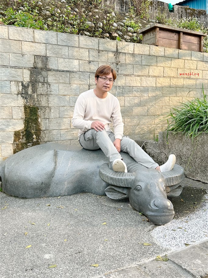 新竹關西。牛欄河親水公園、東安古橋，步道平緩好走，老少皆宜，還有必拍古色古香的歷史古蹟 @雯雯的玩樂地圖