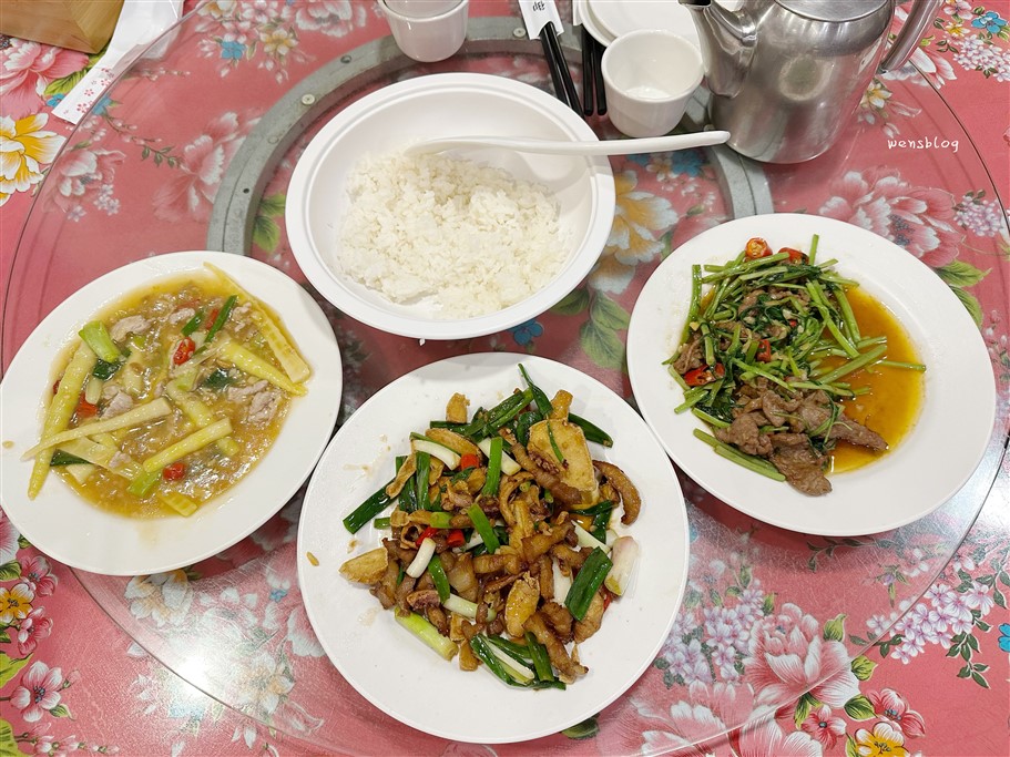 桃園大溪。老地方客家菜，在地經營30多年，菜色選擇豐富多樣 @雯雯的玩樂地圖