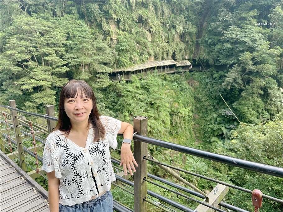 嘉義梅山。龍宮瀑布,穿越古道,邂逅大自然的奇景,近距離的感受氣勢磅礴的瀑布 @雯雯的玩樂地圖 嘉義梅山。龍宮瀑布,穿越古道,邂逅大自然的奇景,近距離的感受氣勢磅礴的瀑布 @雯雯的玩樂地圖