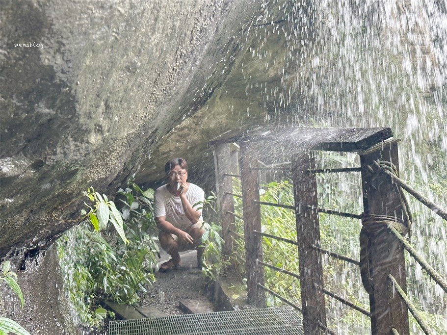 嘉義梅山。龍宮瀑布,穿越古道,邂逅大自然的奇景,近距離的感受氣勢磅礴的瀑布 @雯雯的玩樂地圖 嘉義梅山。龍宮瀑布,穿越古道,邂逅大自然的奇景,近距離的感受氣勢磅礴的瀑布 @雯雯的玩樂地圖